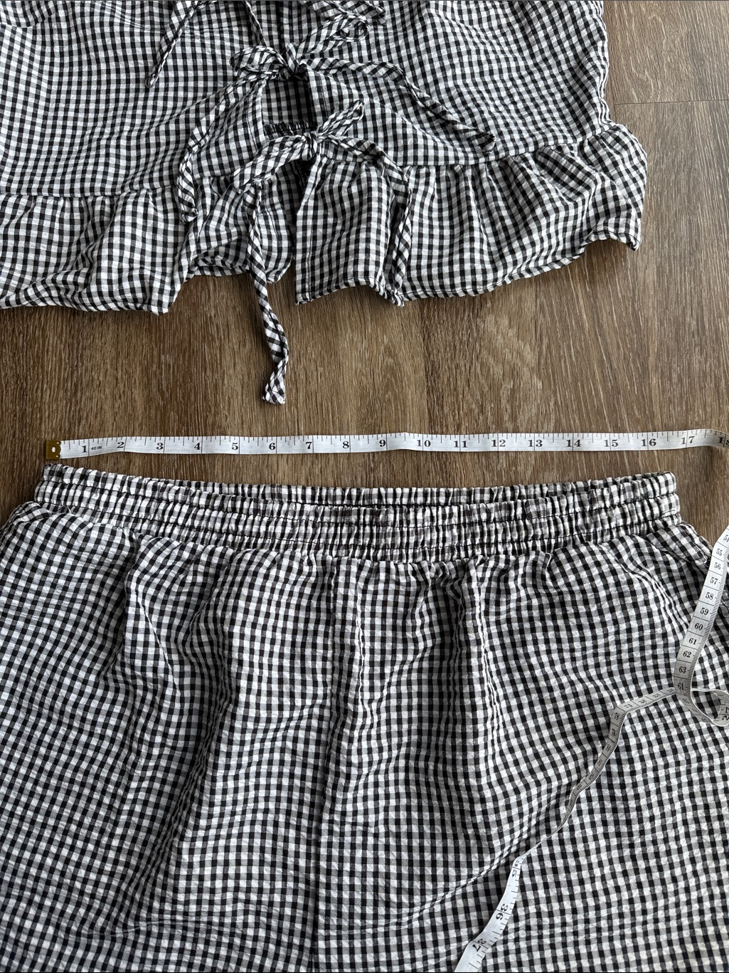 New Look Gingham Two Piece Shorts & Tank Set — image 3 of 8